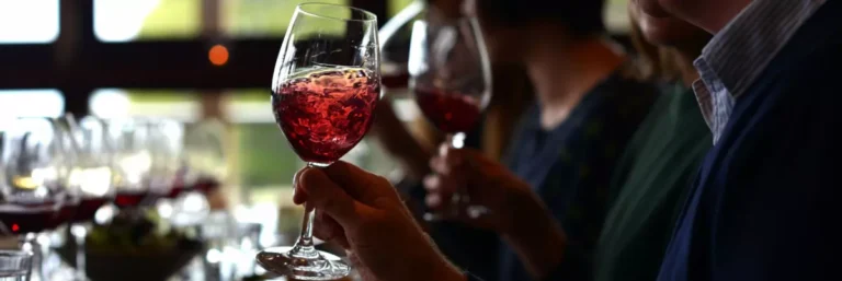 avstraliiskie vinodely sobrali rekordnyi urozhai