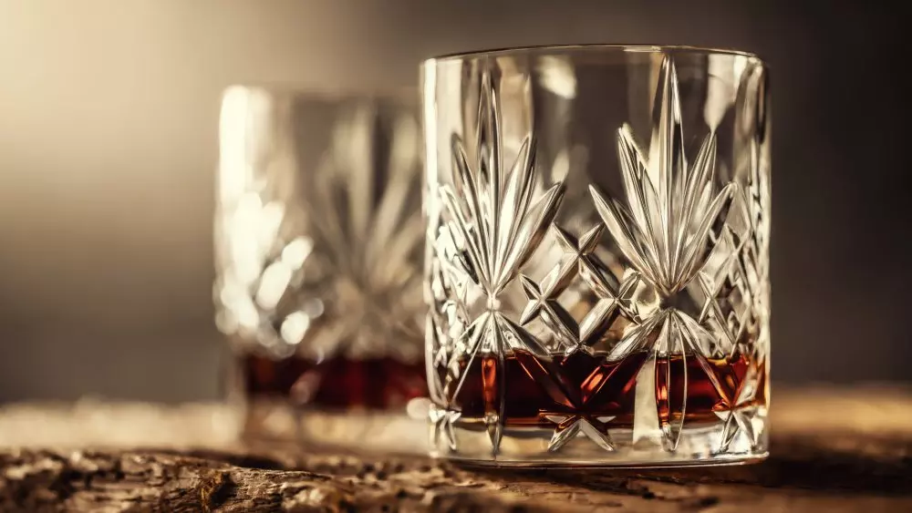 kak pravilno degustirovat viski gid ot frantsuzskikh ekspertov