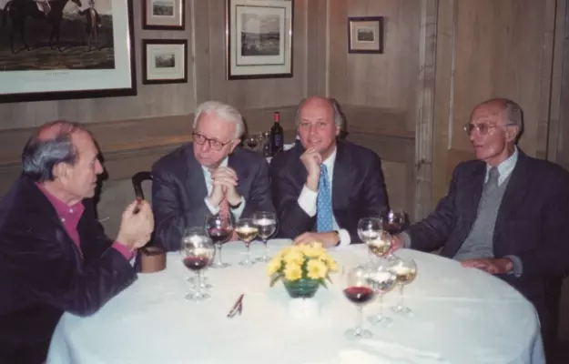 italianskaia istoriia vino literatura i znamenitosti za odnim stolom na sicilia