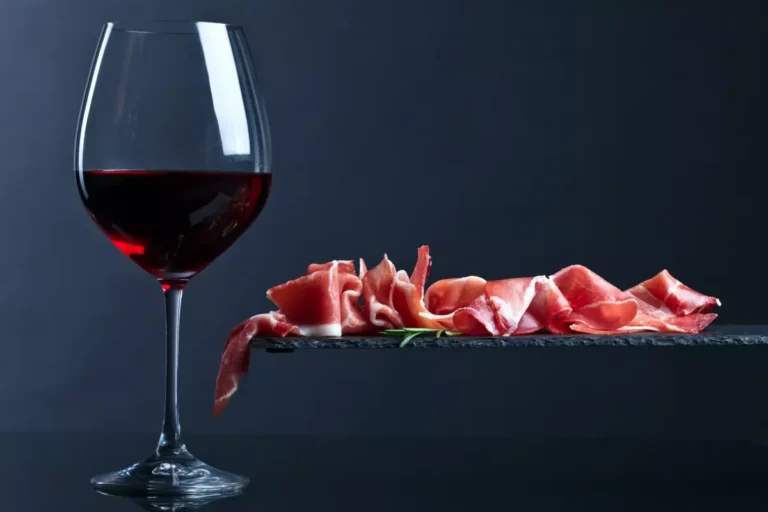 luchshie vina ispanii po versii wine searcher