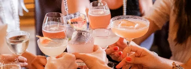 rynok gotovykh k upotrebleniiu kokteilei v ssha perezhivaet spad